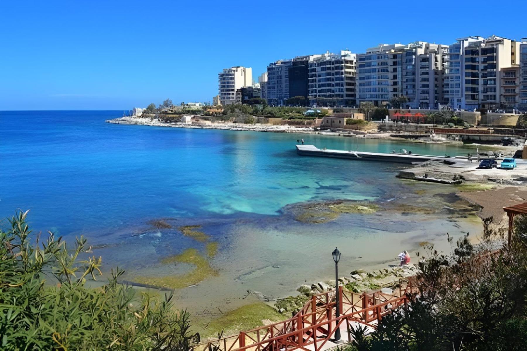 Idyllic Apartment Just Off The Promenade Sliema Exterior photo