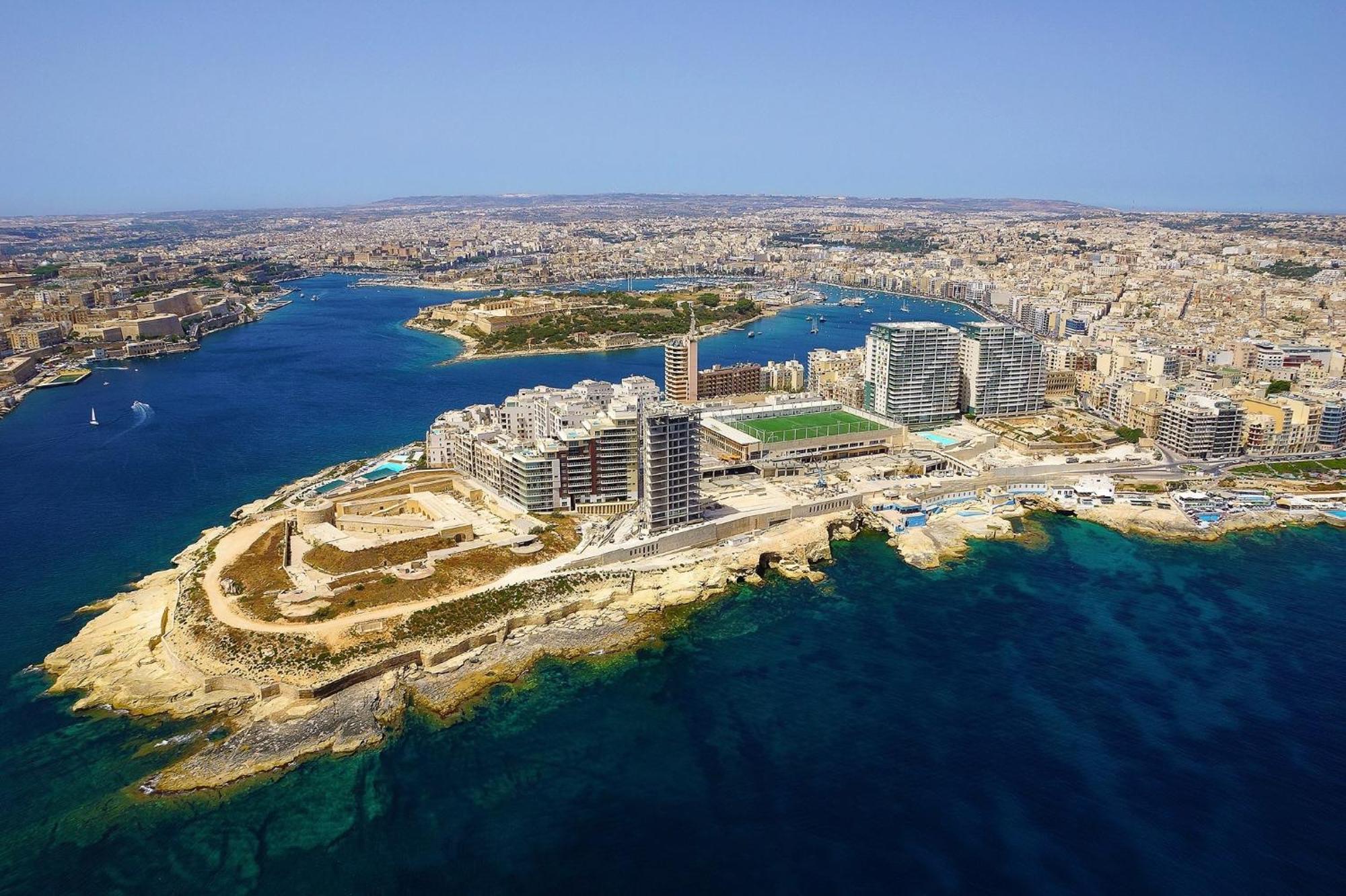 Idyllic Apartment Just Off The Promenade Sliema Exterior photo